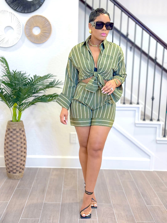 Olive STRIP SHORTS SET