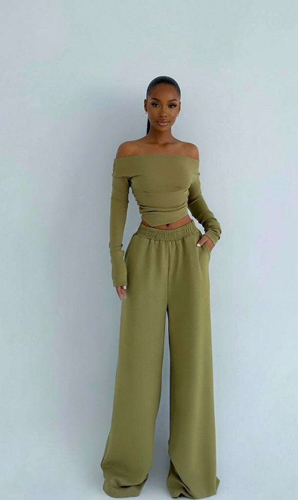 Kaylee Wide-leg Pants Set